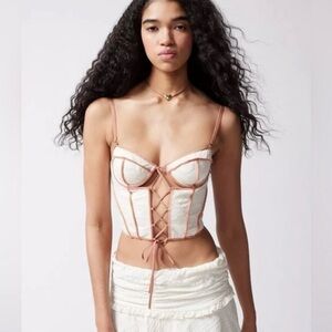 Urban Outfitters Women’s Lace Corset Top size M